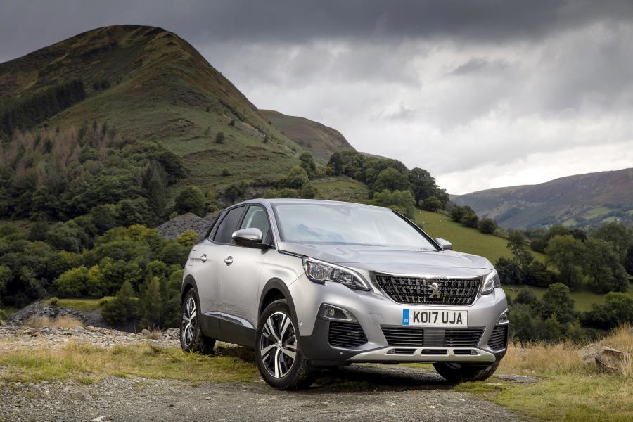  Peugeot 3008 2016 года  (UK) (фото 10 из 11)